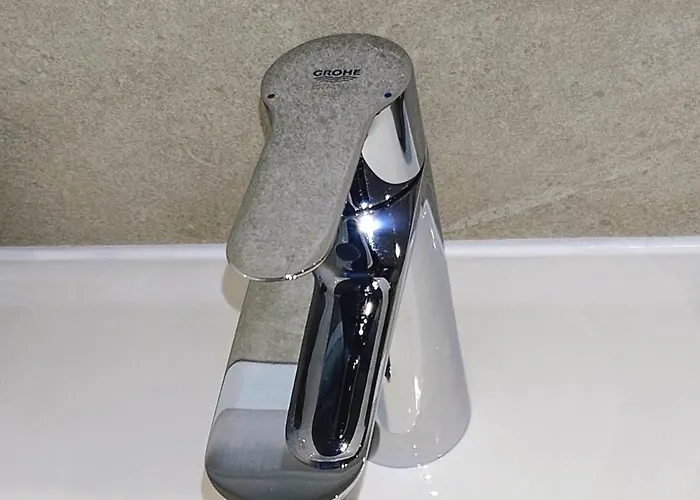 Kreuzbergl - Einzelzimmer דירה *